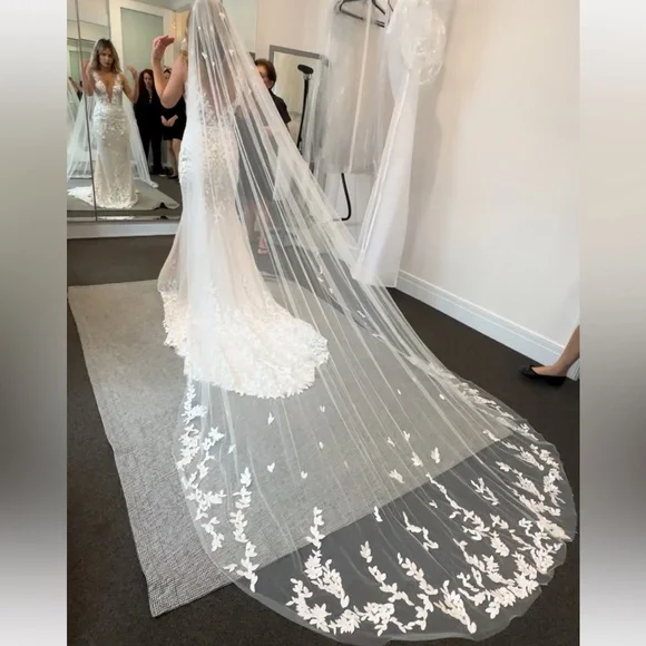 Mira Zwillinger Charla bridal veil - Picture 2 of 4
